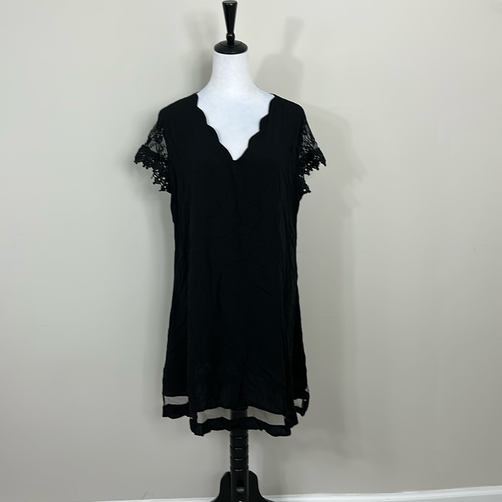 XL Black Lace Trim Dress